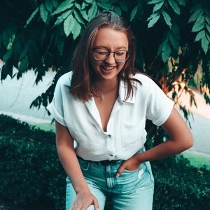 Meet your Posher, T-kya